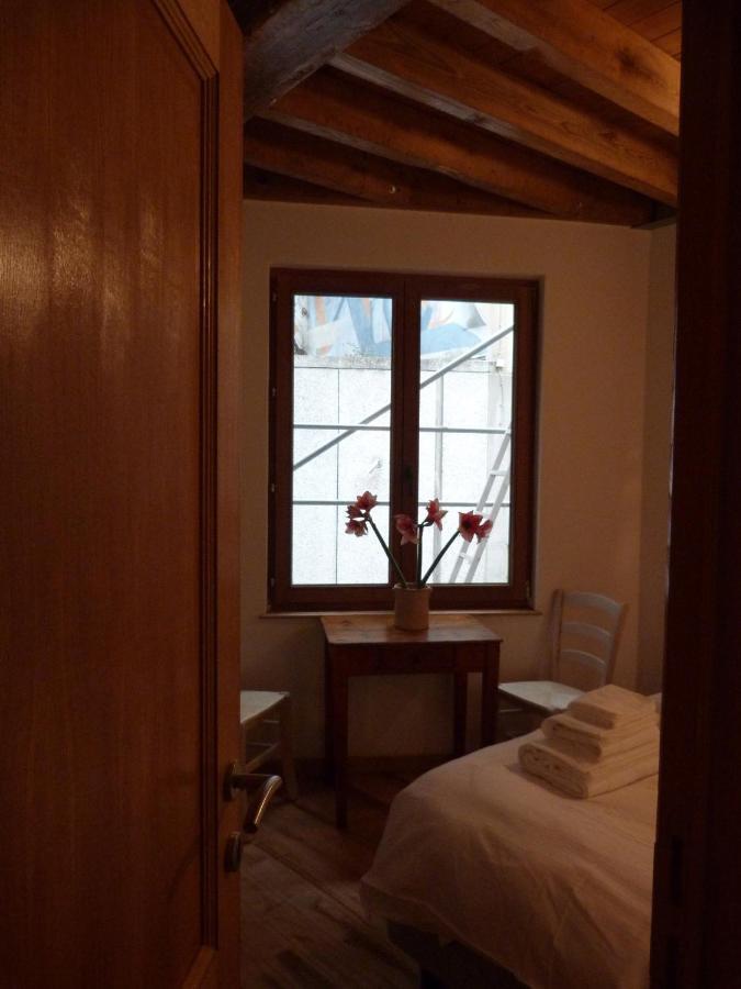 L'Auberge De L'Eclipse Bruksela Zewnętrze zdjęcie